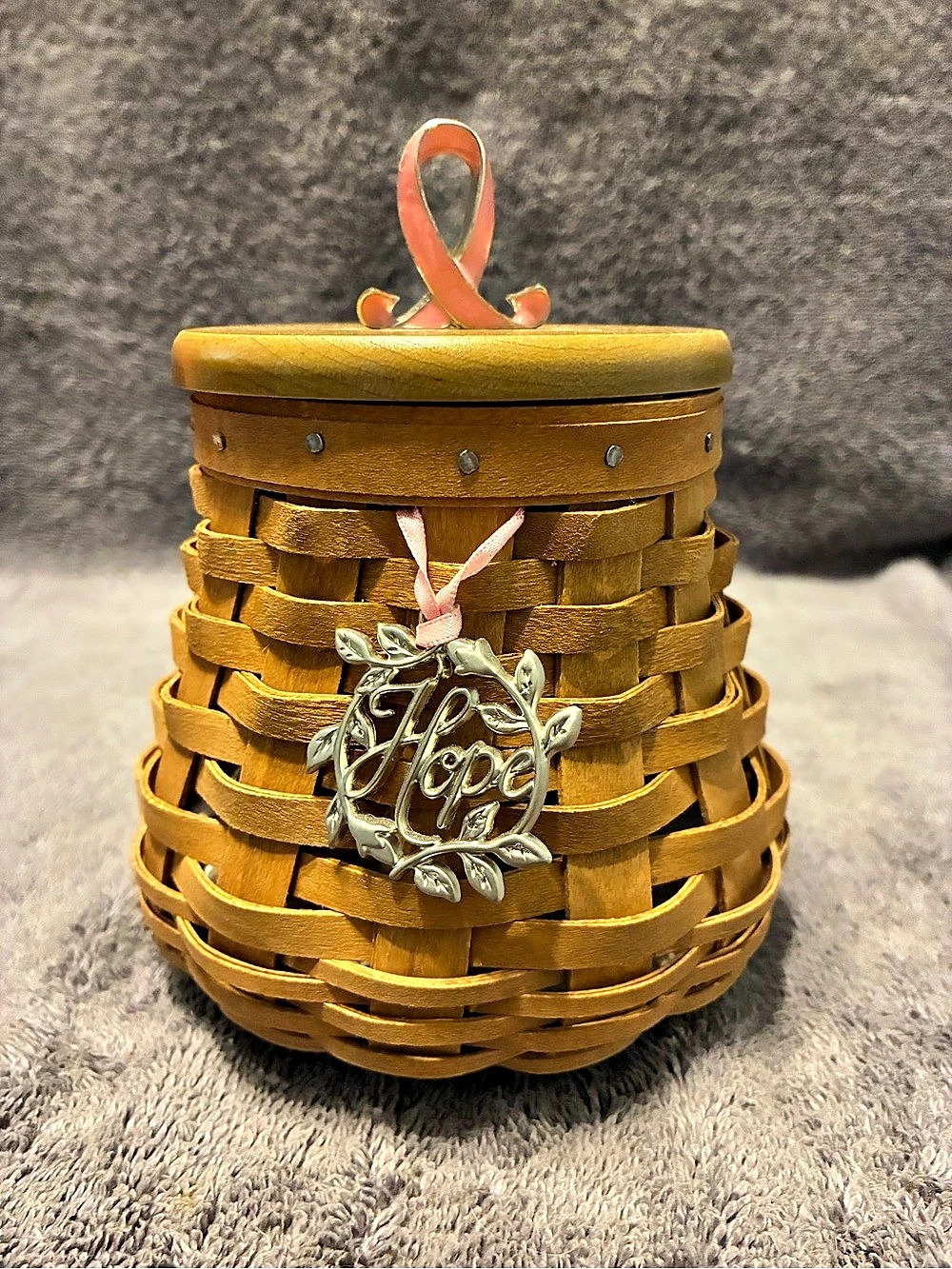Longaberger Hope Basket Woven Basket with Lid and Ornament